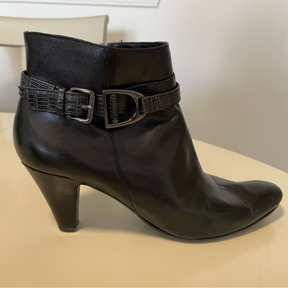 Bandolino Black Zip Ankle Boots/Booties Size 8 1/2